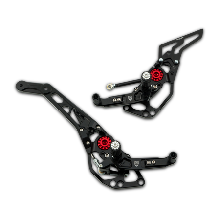 Sety Tylne Pasażera Regulowane CNC Racing Hypermotard 821/939 - Ducati Hypermotard 821 2013-2015