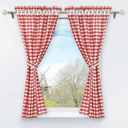 Uusi tuote, 2 pimennysverhon setti rei'itettynä ja 2 ruudullista ikkunakoristetta sisämakuuhuoneeseen Punainen K/L 120/80cm