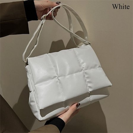 Axelväskor Space Handväskor VIT