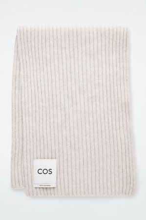 COS Women's Chunky Ribbed Cashmere Scarf in Beige