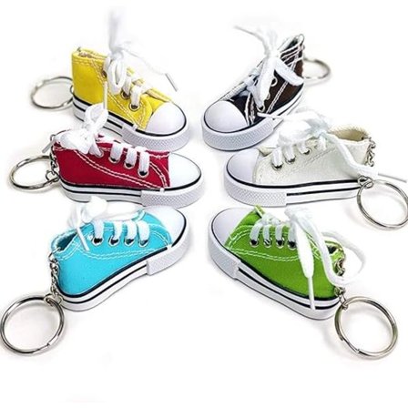 12-pack Realistiska Snörda Sneakers Nyckelringar Flerfärgade med Nyckel
