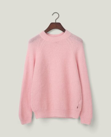 Lexington Alpaca blend raglan sweater, light pink