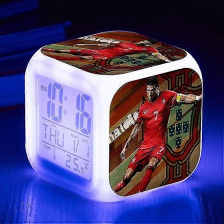 Cristiano Ronaldo Vekkerklokke For VM Fotballigaen, Liten Vekkerklokke Med Kreativt LED-Display I Ulike Stiler -NMAOV