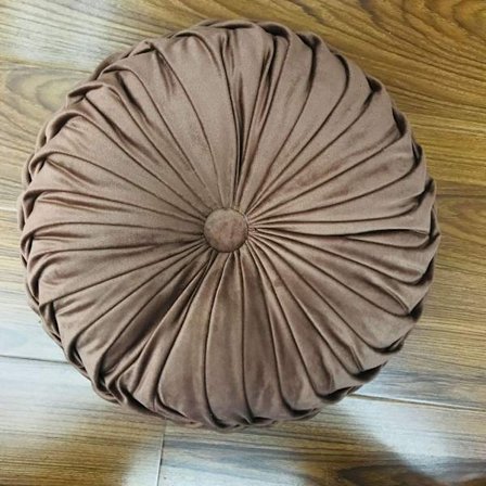 Rund tjock kudde Sammetskudde veckad rund kudde ljusbrun