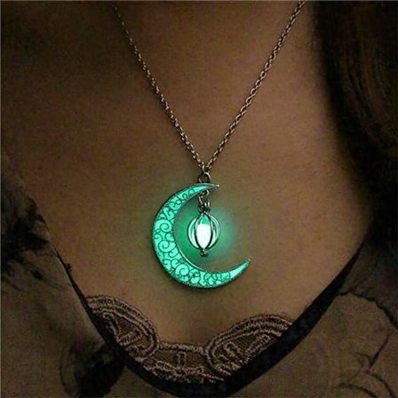 Bästsäljare Halloween Blast Luminous Pumpkin Moon Pendant Halsband