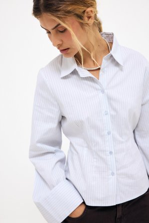 NA-KD Chemise ajustée à larges poignets - Tenue de bureau - Rayé - EU 42