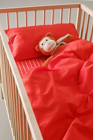 Jotex - Mini Sengesæt Krybbe Tomatrød - ZACK - Køb Sengetøj til børn hos Jotex