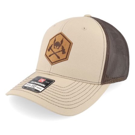 Vikings - Beige trucker Keps - Hammers And Helmet Cross Khaki/Coffee Trucker @ Hatstore