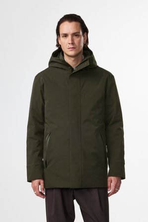 NN.07 Blake Hood Male