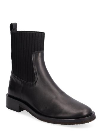 Booties - Flat - With Elastic Shoes Boots Ankle Boots Ankle Boot - Flat Svart ANGULUS