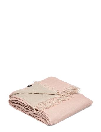 Hannelin Throw Home Textiles Cushions & Blankets Blankets & Throws Vaaleanpunainen Himla