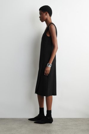 COS Women's Abito Midi Avvolgente Con Scollo A V in Nero