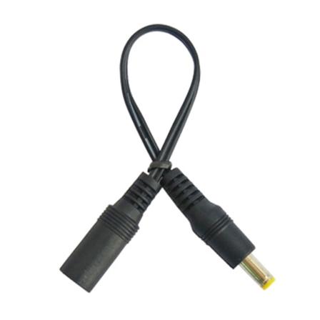 5V-12V DC 5,5 x 2,1 mm DC2,5 x 0,7 mm/3,5 x 1,35 mm/4,0 x 1,7 mm/4,8 x 1,7 mm/5,5 x 2,5 mm power naaras-urossovittimen johto