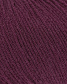 Garn Merino 200 Bebe 50g Vinröd