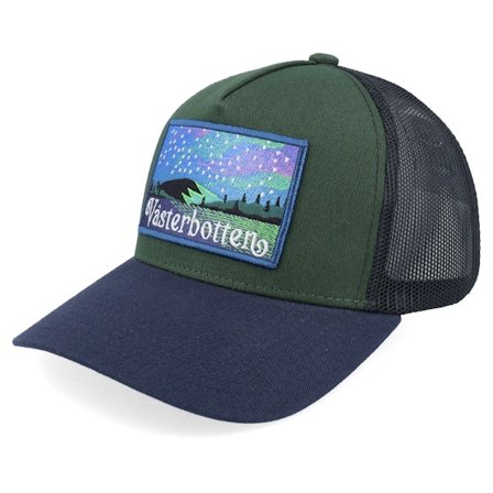 Wild Spirit - Grønn trucker Caps - Swedish Västerbotten Landscape Dark Green/Black/Navy A-Frame Trucker @ Hatstore