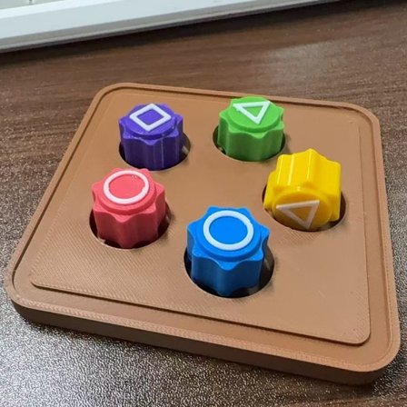 Tradisjonelt Gong og Trommespill - Lekesett 2 (5 deler + base)