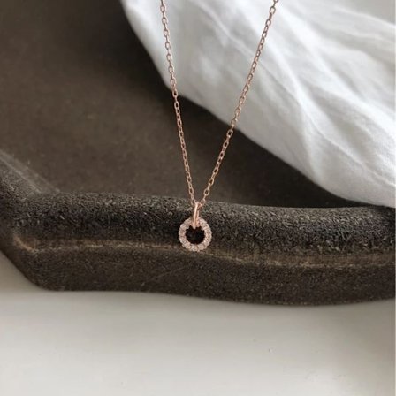 925 Sterling Silver Halsband Glänsande Diamant Geometrisk Två Cirkel Hänge Kvinnor Enkel Nyckelbenskedja Bröllopssmycken Gåva