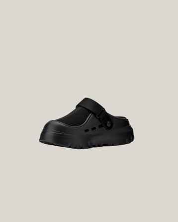 UGG M PeakMod Svart Sko Gutt - Kids Brand Store