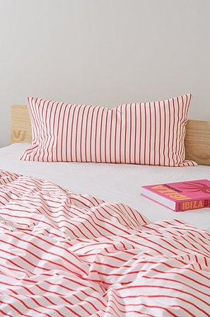 Jotex - Örngott 50x90 Cm Ekologisk Vit/tomatröd SIMA - Köp Örngott hos Jotex