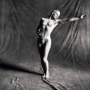 Paranoia, angels, true love CHRISTINE AND THE QU