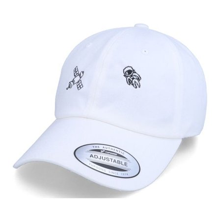 Abducted - Vit unconstructed Keps - Tiny Satellite Astronaut Scenery White Dad Cap @ Hatstore