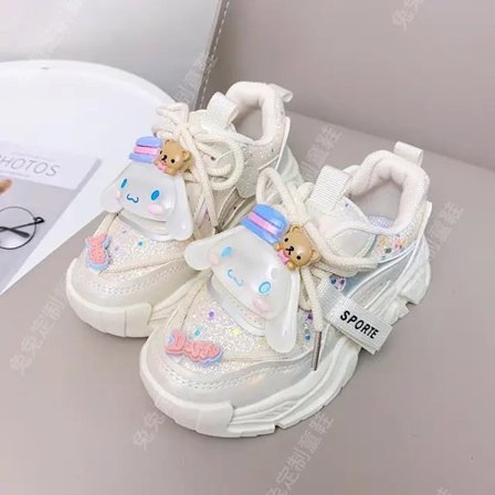 Anime Kawaii Sanrios My Melody Cinnamoroll Kuromi Barn Sneakers Tecknad Söt Luminous Daddy Skor Tjej Sammet Löparskor Present