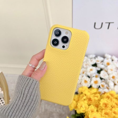 Fodral för iPhone 16e gul litchiläderkänsla