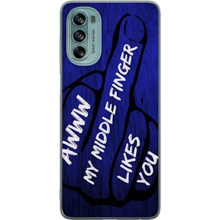 Kompatibelt Mobildeksel til Motorola Moto G62 5G Mørk typografisk illustrasjon med hjerteform og budskap om vennskap mot dyp blå tretekstur