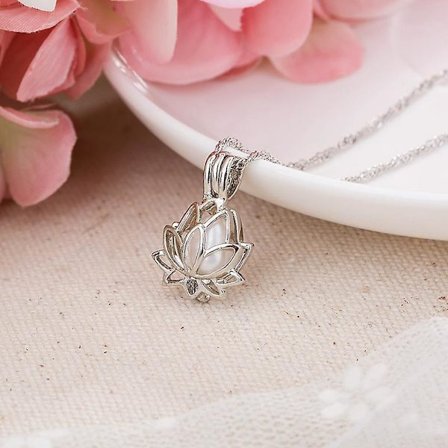 Ljus Lotus Halsband Hänge Smycken Kvinnor 925 Sterling Silver Yoga Ihålig Lotus Halsband
