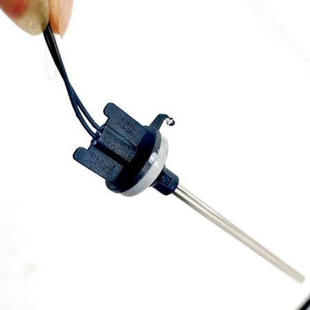 Passer til Peugeot 206 207 301 307 807 Expert Partner C4 Picasso Citroen C-elysee C5 Xsara fordamper sensor 6445kp 6445hz