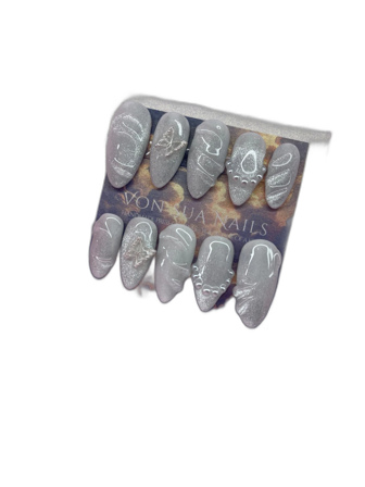 Butterfly (XS); Medium Almond