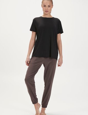 Athlecia Lizzy W Slub S/S Tee - Black - 42