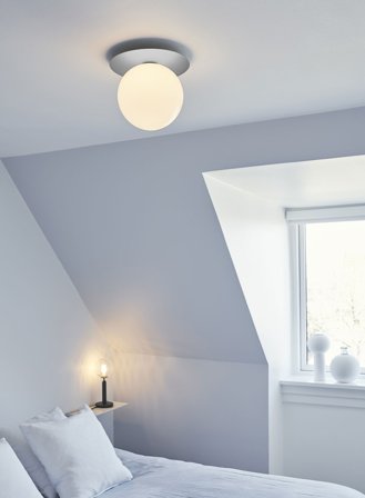 Liila 1 large tak/vegglampe - light silver/opal