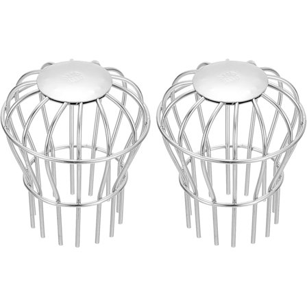 Kaksi 3-tuumaista syöksytorven suojaa, 304 ruostumattomasta teräksestä valmistettua vedensuodatinta, tyhjennystulpat