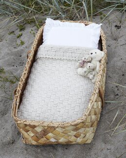 Hekleoppskrift Babyteppe - Svarta Fåret