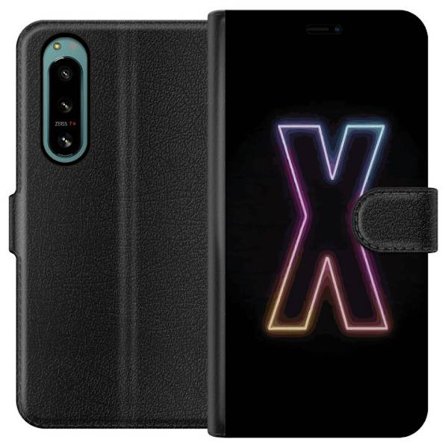 Kompatibel Tegnebogsetui til Sony Sony Xperia 5 IV Neonbogstav X i stærke farvevariationer mod sort baggrund, kraftfuldt typografisk design med tydel