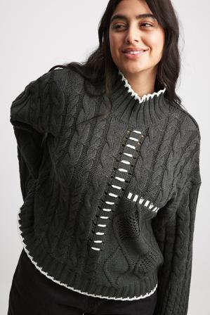 NA-KD Pull en maille torsadée à surpiqûres - Tricot épais - Gris - Medium