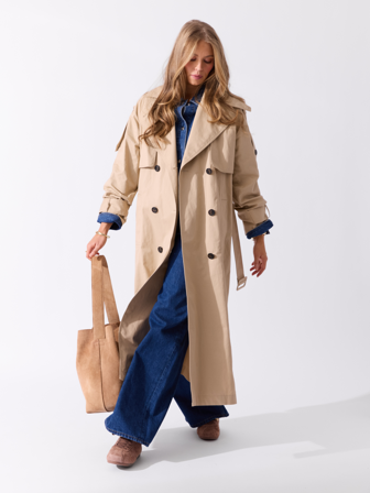 Bloomsbury trenchcoat
