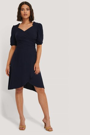 Trendyol Kleid Mit Rüschendetail - Drapierte Kleider - Blau - EU 38