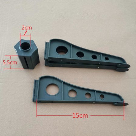 Korvaava joulukuusen jalka keinotekoisille kuusille, joulukuusen jalat 0,8 tuuman reiällä, kolmion muotoinen irrotettava joulukuusialusta