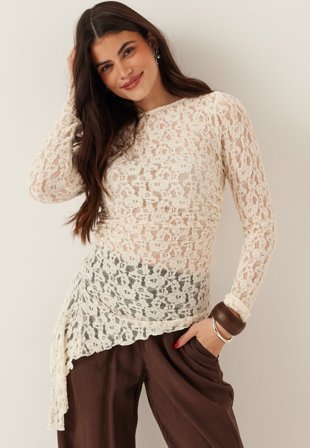 BUBBLEROOM - Asymmetric Lace Top - Cream