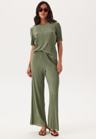 VILA - Viplisa Hw Wide Pants - Kläder - - Bubbleroom