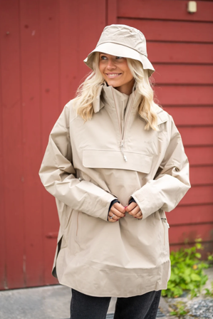Voss Poncho Beige L