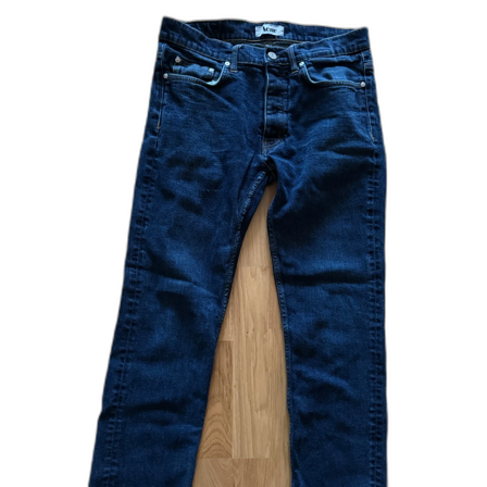Mörkblå jeans från Acne