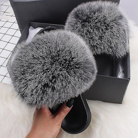 Sommerpels tøfler Fluffy søte plysj damer flip flops luksuriøse sjarmerende sandaler