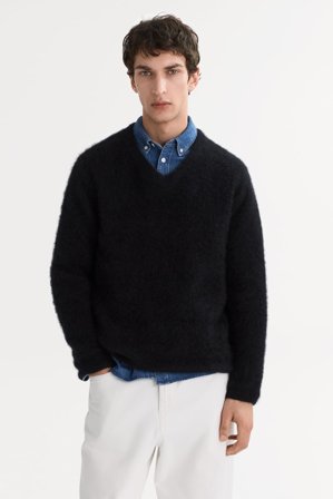 Soft Goat - Men's Brushed V-neck - Men cashmere sweater - M - Black