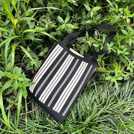 Axelväskor Handväskor 5 5