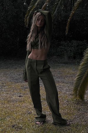 Hanna Schönberg x NA-KD - Rette dressbukser med oppbretting - Bukser med rette ben - Grønn - EU 36