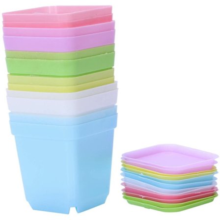 Fargerike plastpotter med fat, sett med 12