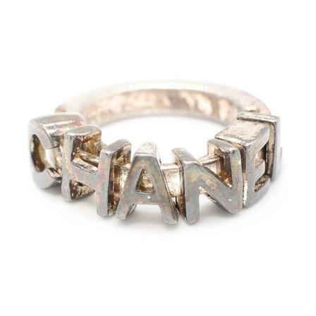 Chanel Vintage Pre-owned Ring , Grijs , Dames , Maat: ONE Size